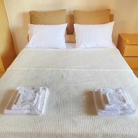 דירה Seaside One-bedroom On Chalkís